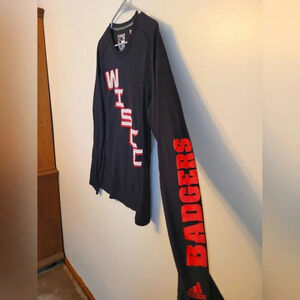 WISCO Badgers ADIDAS ULTIMATE TEE Large Long Sleeve Black w Red and White LOT N